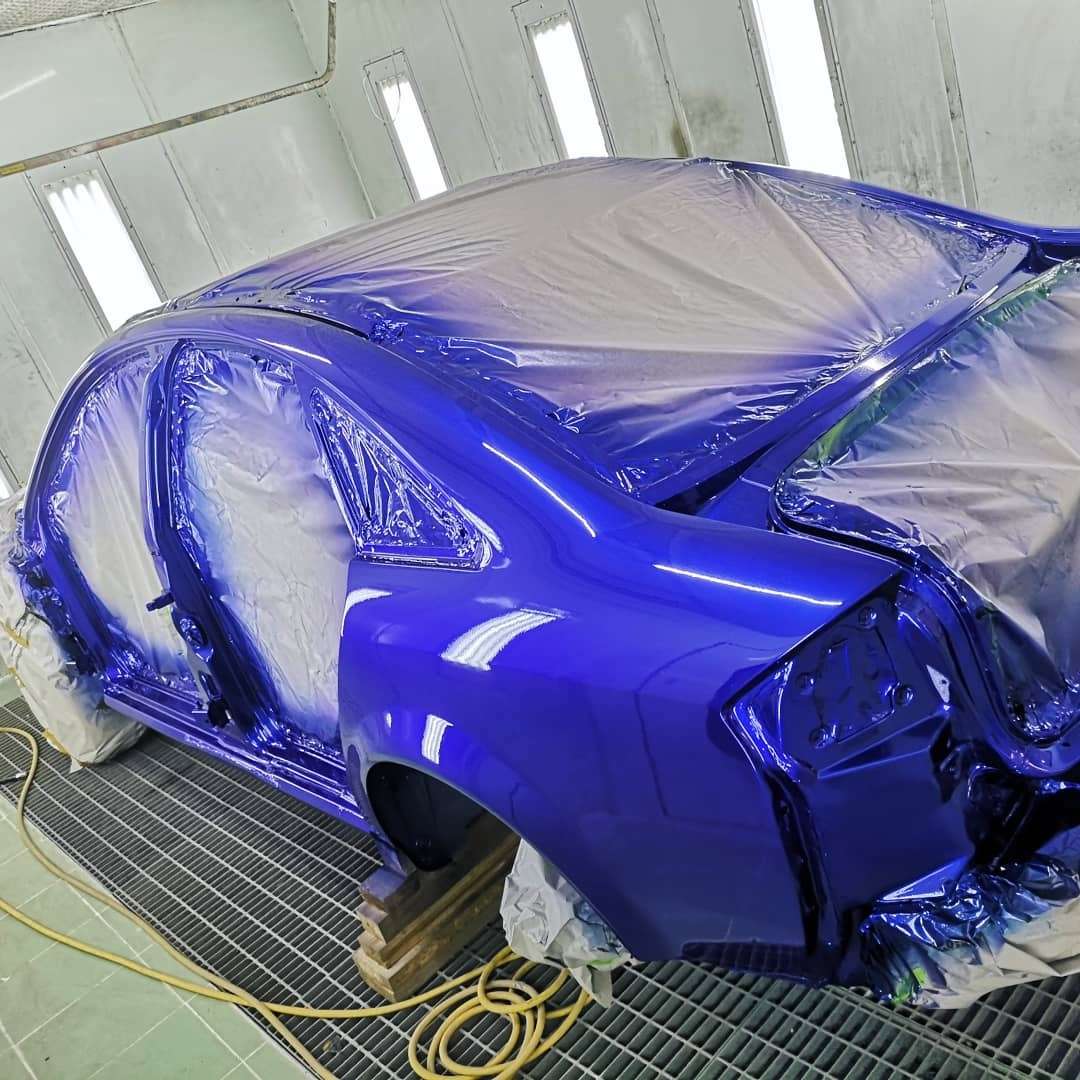 Современное окрашивание кузовов автомобилей